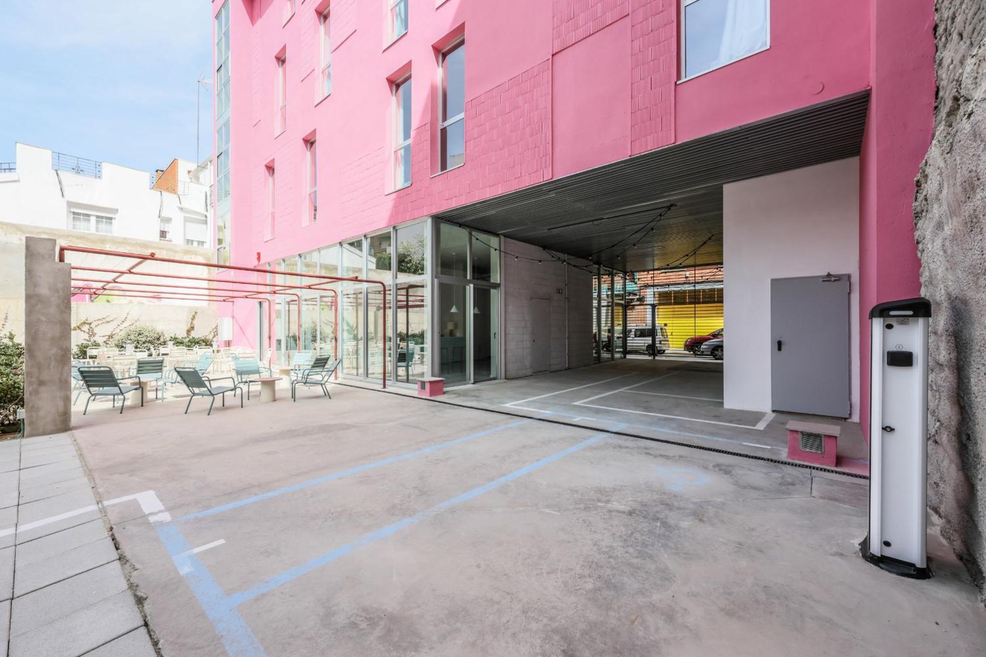 Madrid Live Coworking - Self Service - Exteriör bild